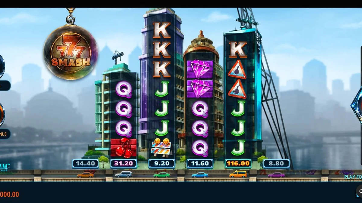 Interface do slot 777 Smash com tema de demolição industrial